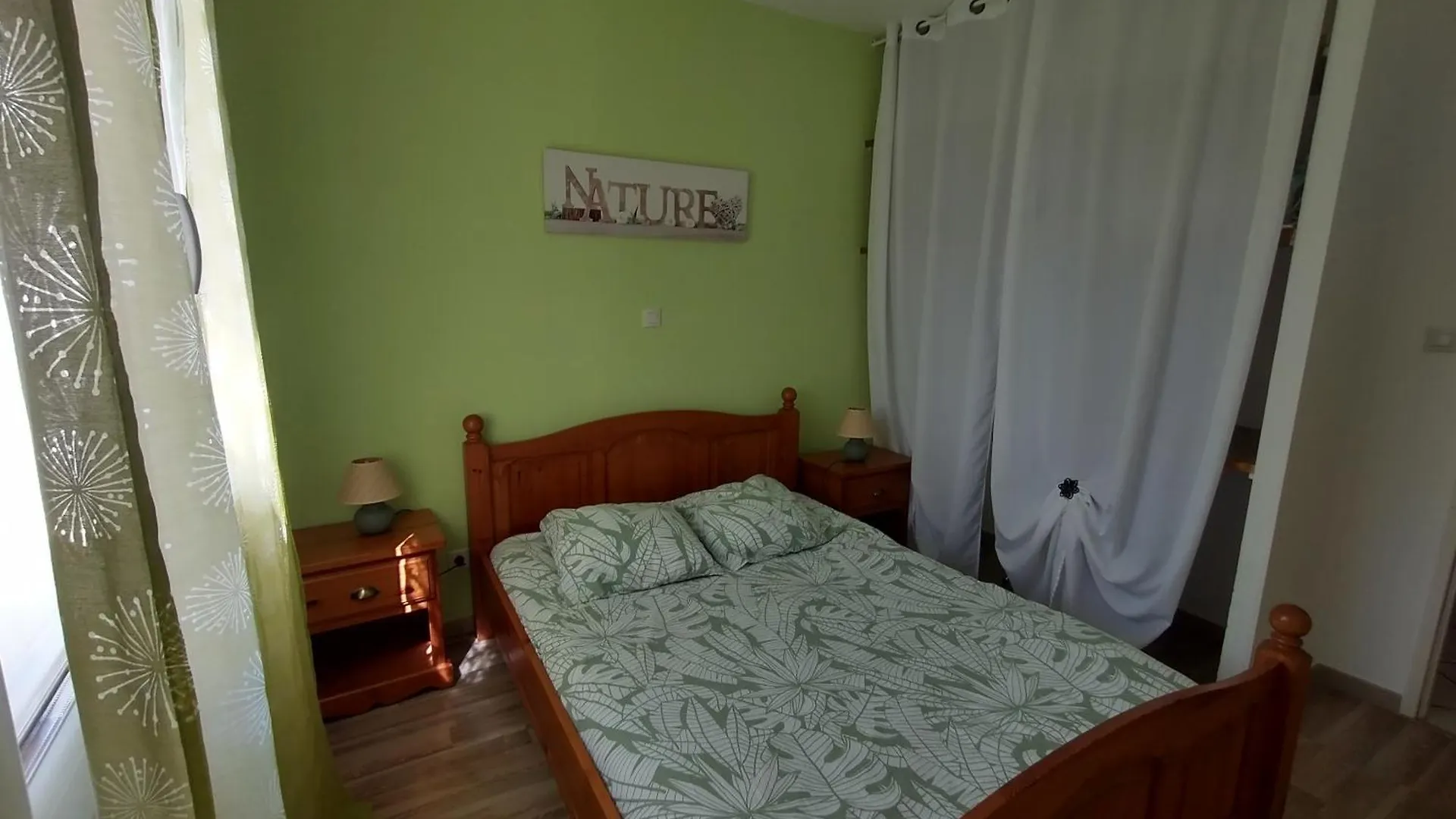 Gite Le Mistralou Saint-Montan Сasa de vacaciones